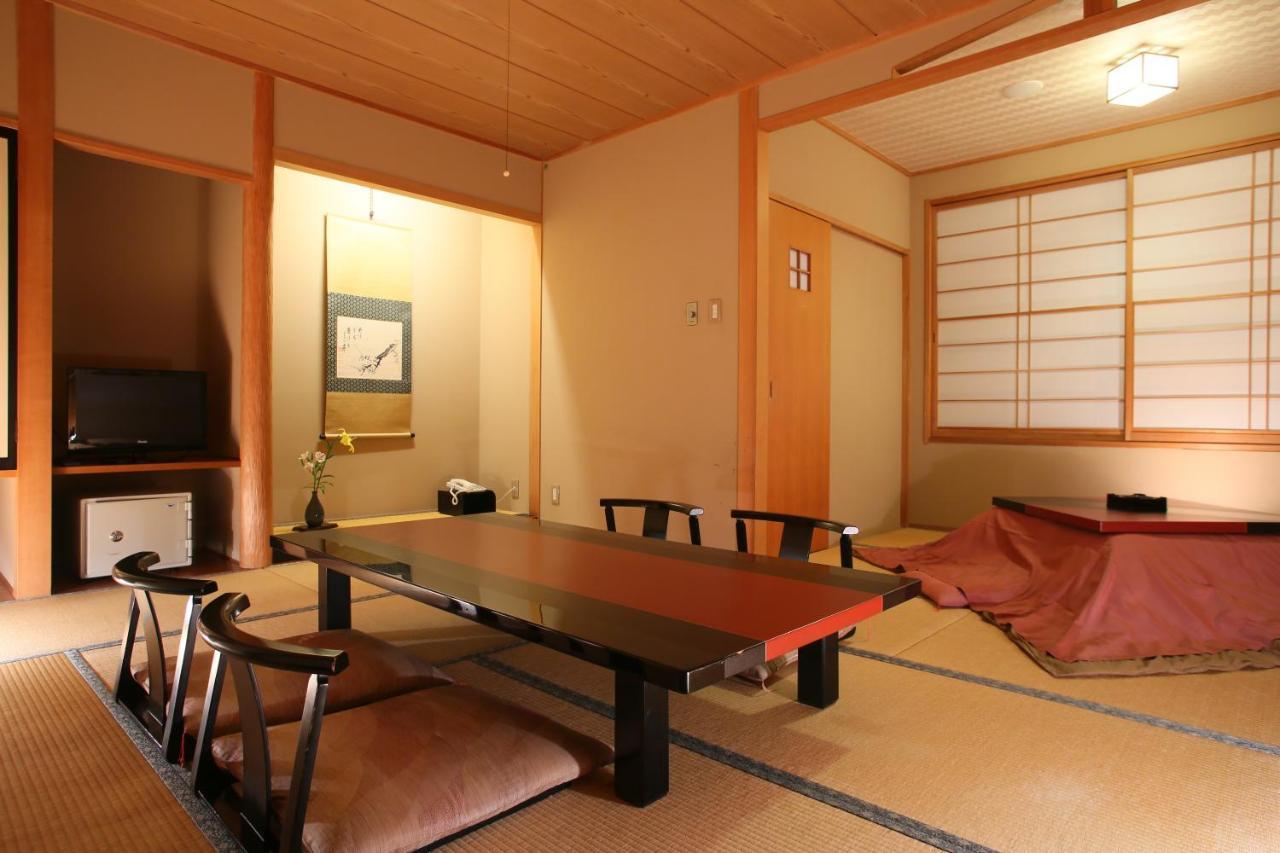 Hotel Ichinoyu Katei Yamanouchi  Zewnętrze zdjęcie