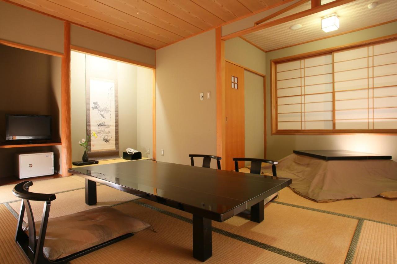 Hotel Ichinoyu Katei Yamanouchi  Zewnętrze zdjęcie
